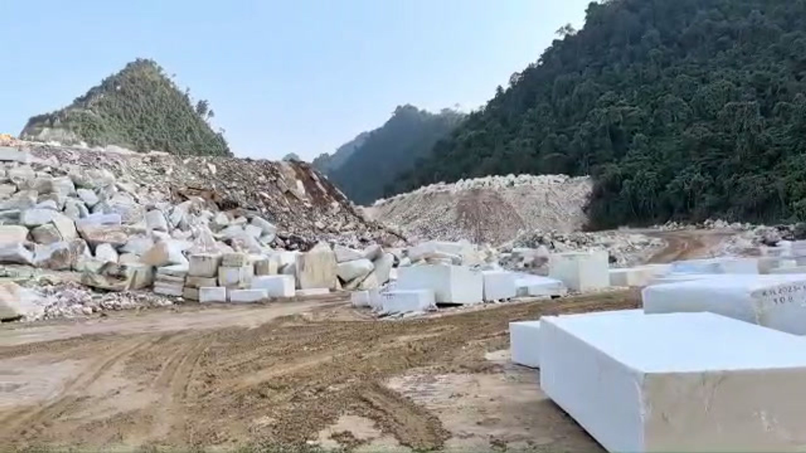 WhatsApp Video 2025-10-08 at 7.38.50 PM (2)